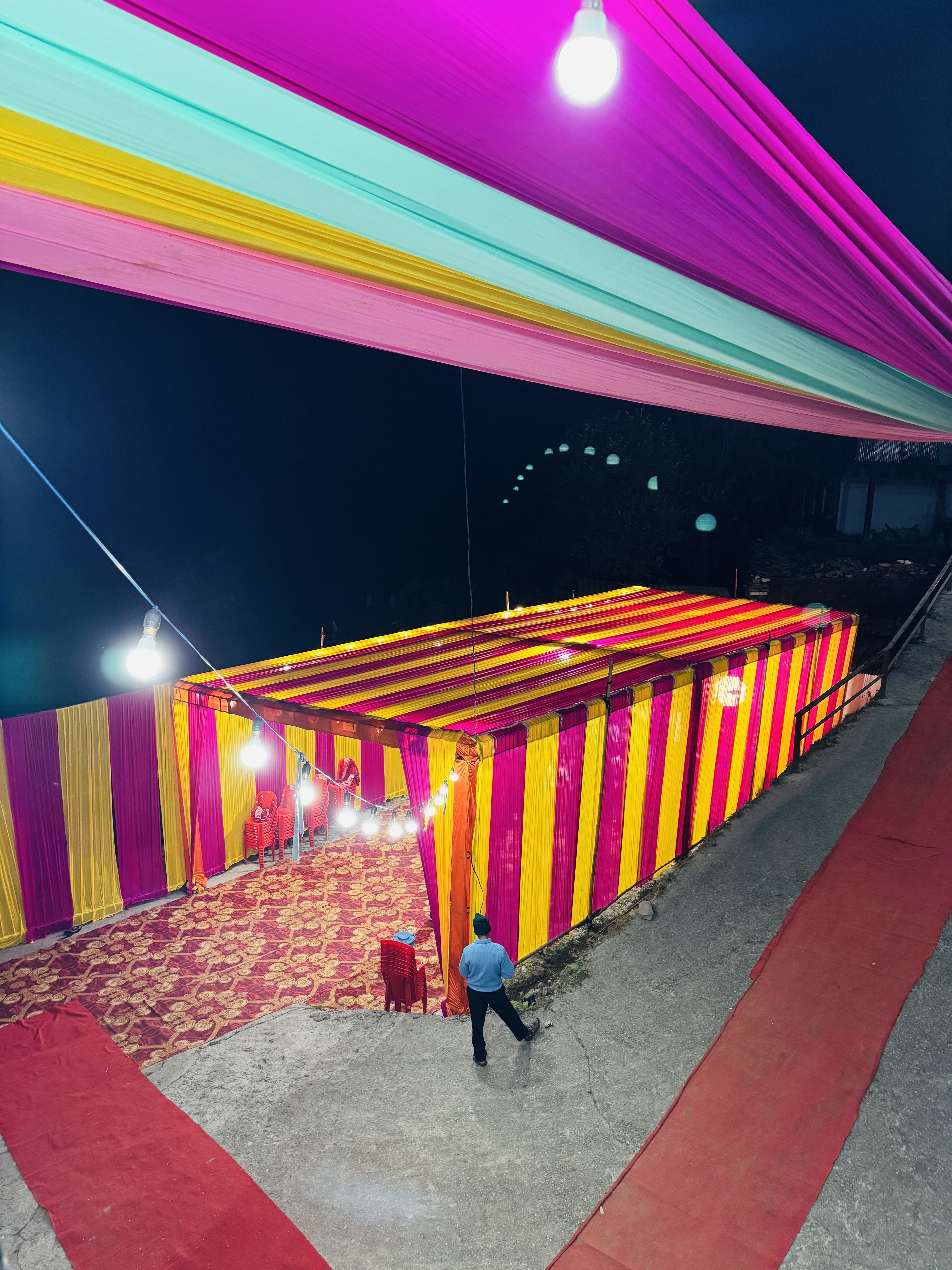 Triyuginarayan Temple wedding scene